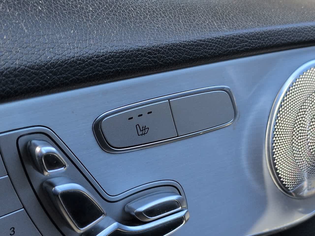 Used 2021 Mercedes-Benz C 300 Sedan image 22