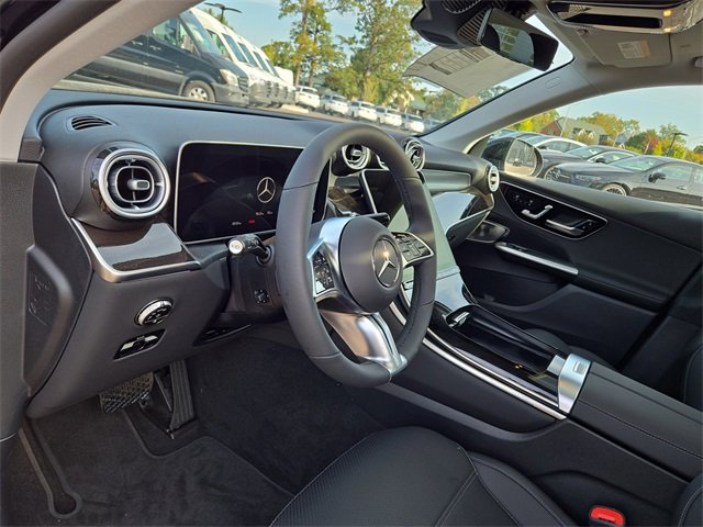 New 2025 Mercedes-Benz GLC 350e 4MATIC image 24