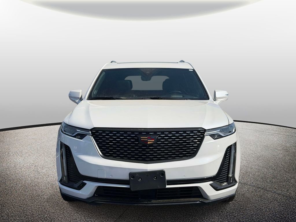 Certified 2022 Cadillac XT6 Premium Luxury w/ Technology Package image 8