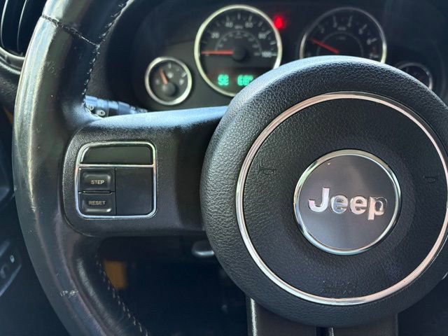 Used 2015 Jeep Wrangler Unlimited Sport w/ Quick Order Package 24S AWD/4WD image 15