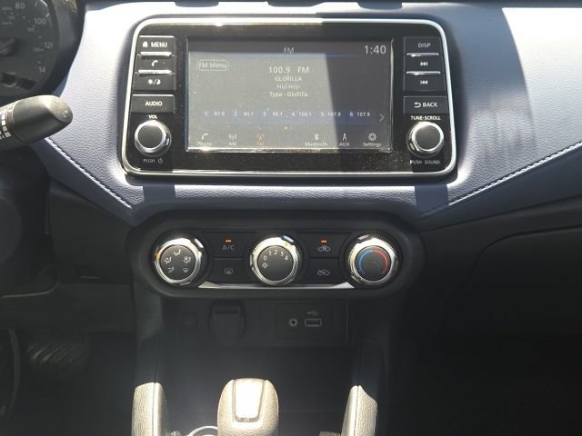 Used 2024 Nissan Versa SV FWD image 23