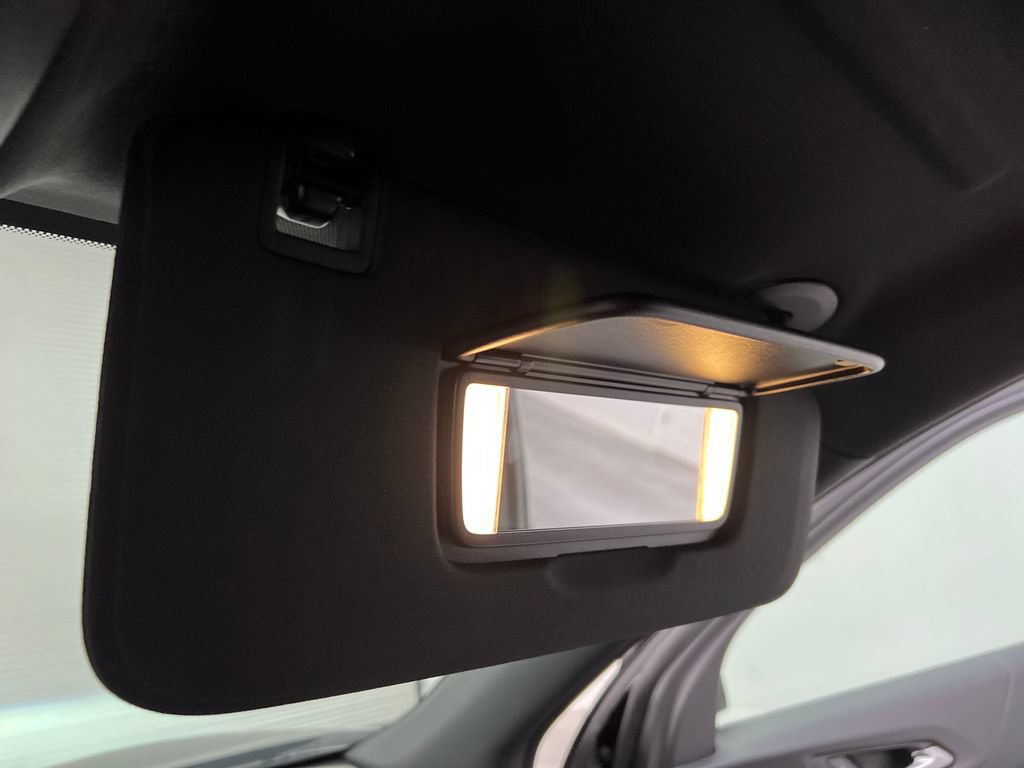 Used 2025 Chevrolet Equinox LT AWD/4WD image 64