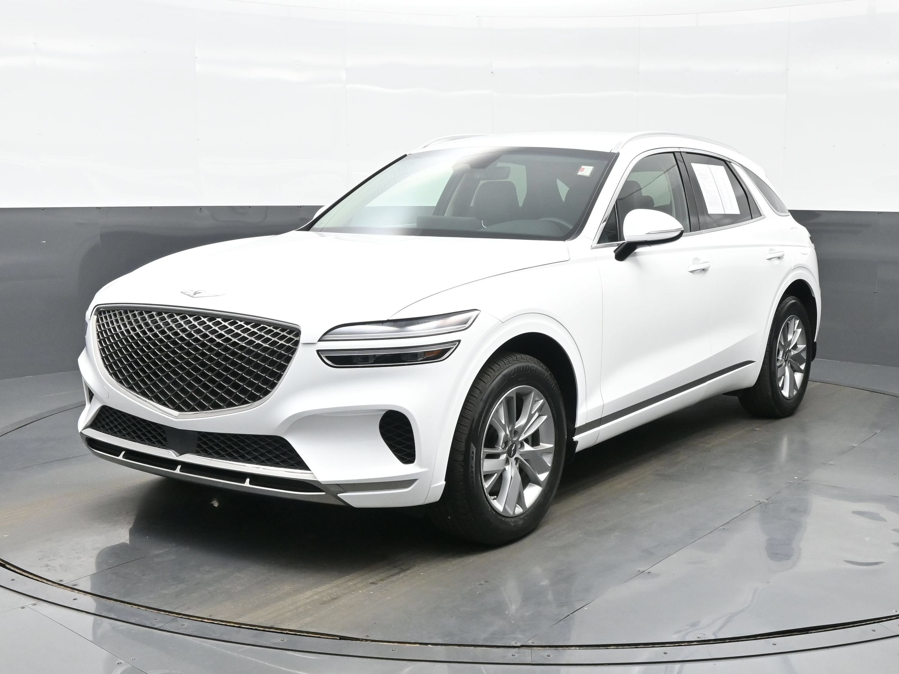 Certified 2023 Genesis GV70 2.5T AWD/4WD image 1