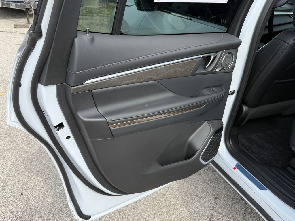 New 2026 Buick Enclave Avenir w/ Super Cruise Package image 20