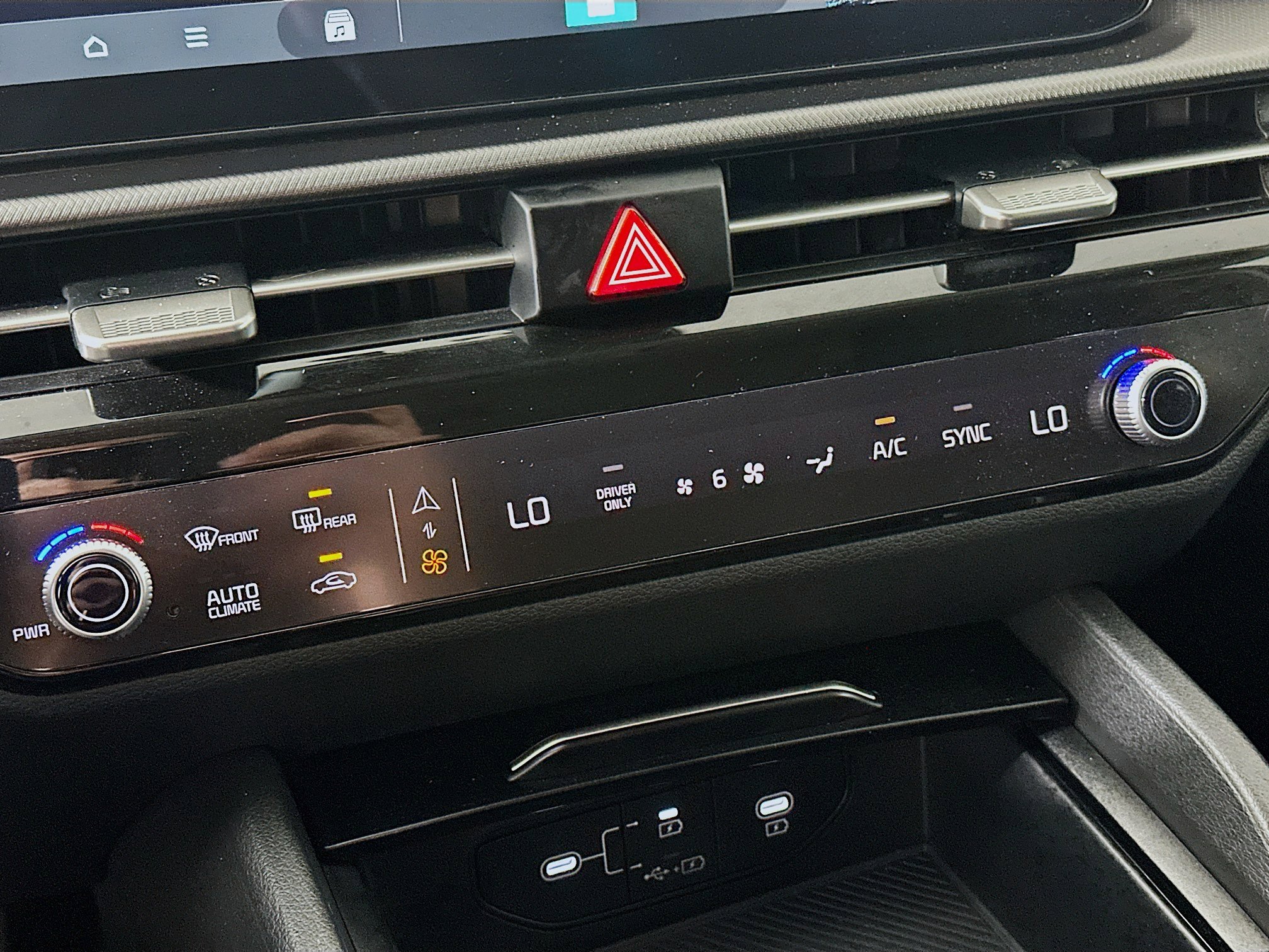 Used 2026 Kia Sportage LX image 17