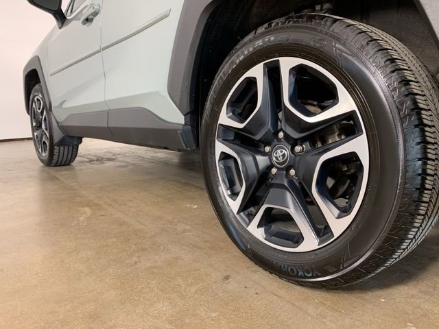 Used 2020 Toyota RAV4 Adventure w/ Convenience Package image 15