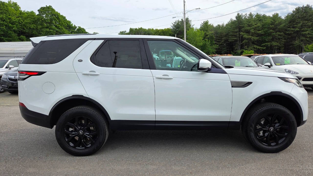 Used 2019 Land Rover Discovery SE AWD/4WD image 16