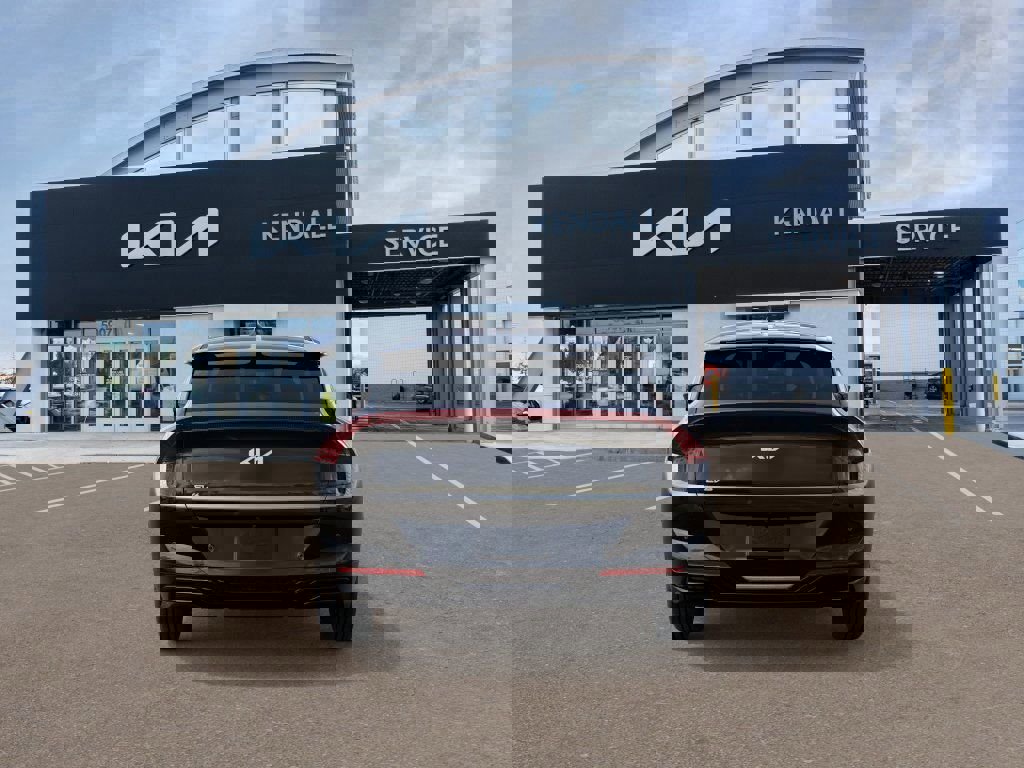 New 2025 Kia EV6 Light w/ Light LR Technology Package image 5