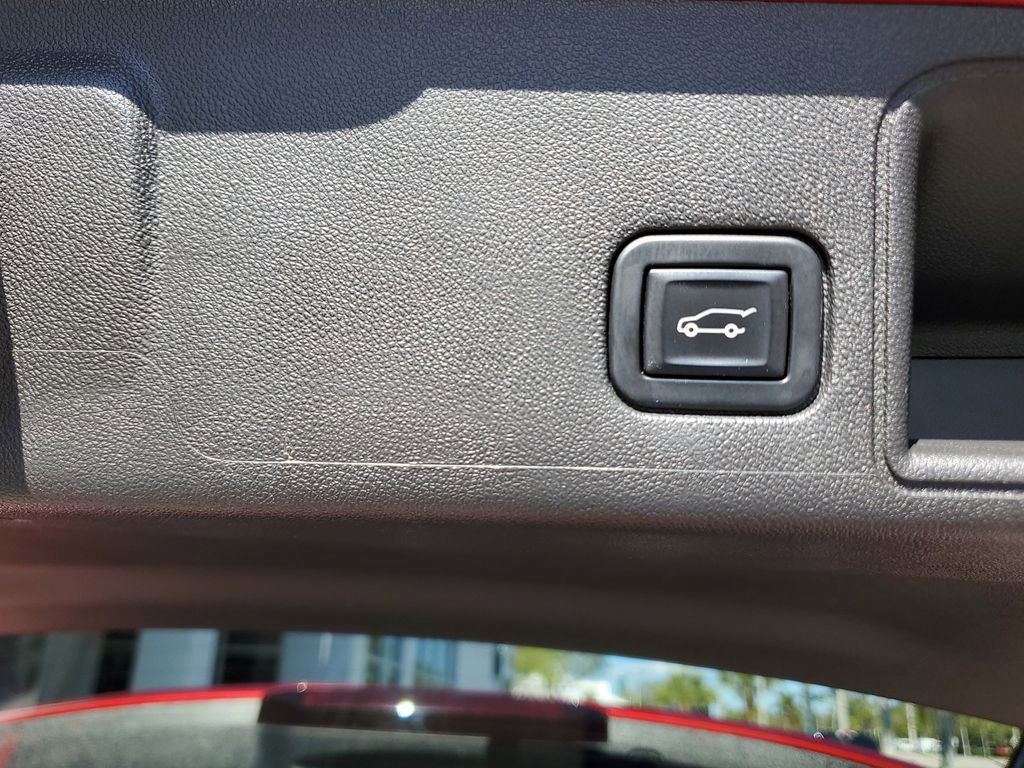 Certified 2022 GMC Terrain SLT image 27