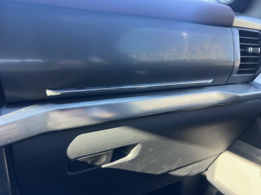 Used 2022 Ford F150 Lariat w/ Equipment Group 502A High image 23