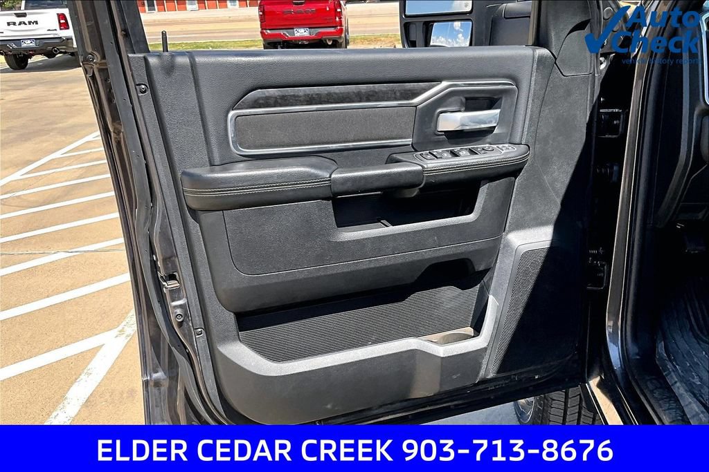 Used 2024 RAM 3500 Big Horn w/ Sport Appearance Package AWD/4WD image 25