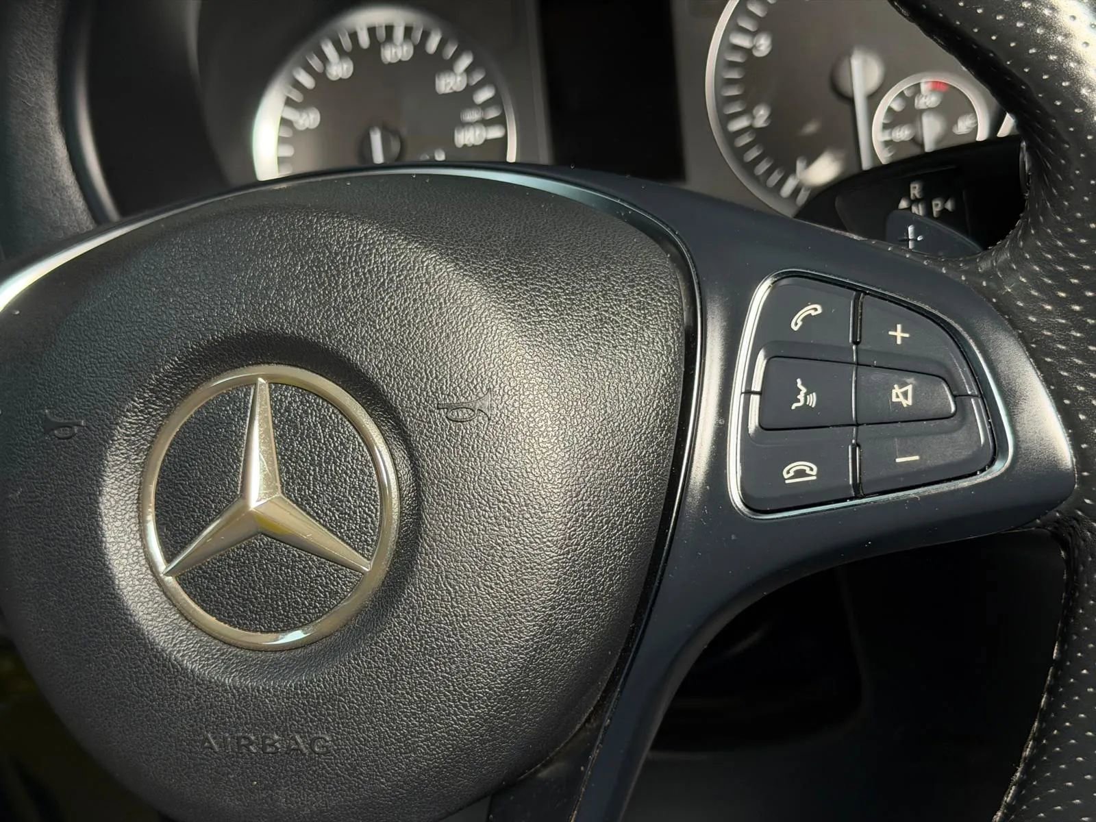 Used 2016 Mercedes-Benz Metris Passenger w/ Driver Efficiency Package image 30