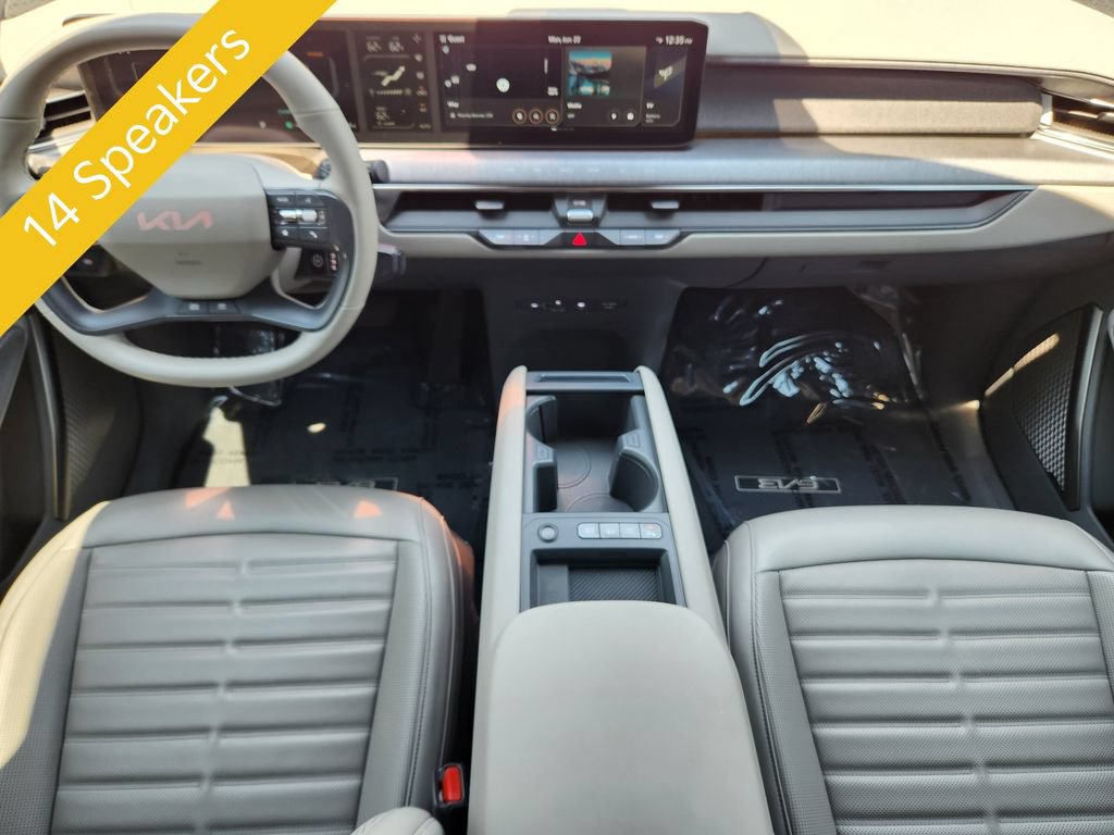 Certified 2024 Kia EV9 Land AWD/4WD image 17