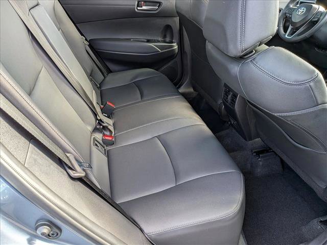 Used 2025 Toyota Corolla Cross XLE w/ Convenience Package image 19