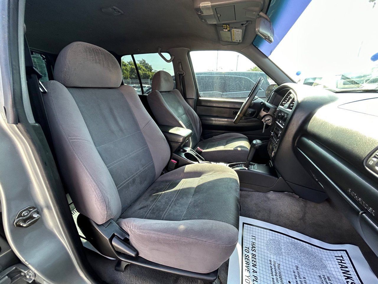 Used 2001 Nissan Pathfinder SE image 14