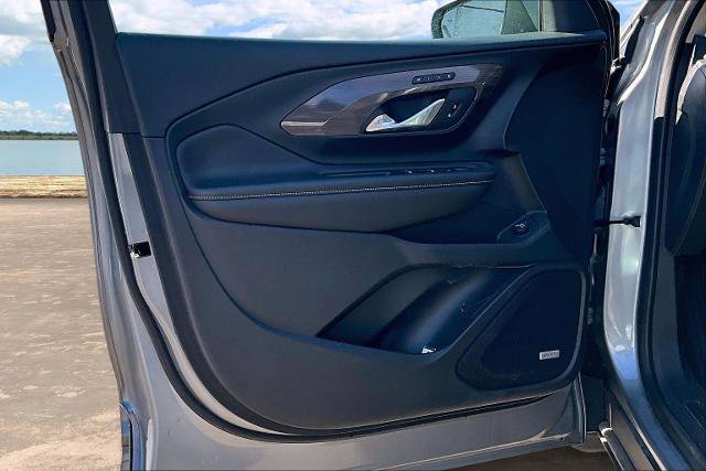 Used 2023 GMC Terrain Denali w/ Denali Premium Package image 20