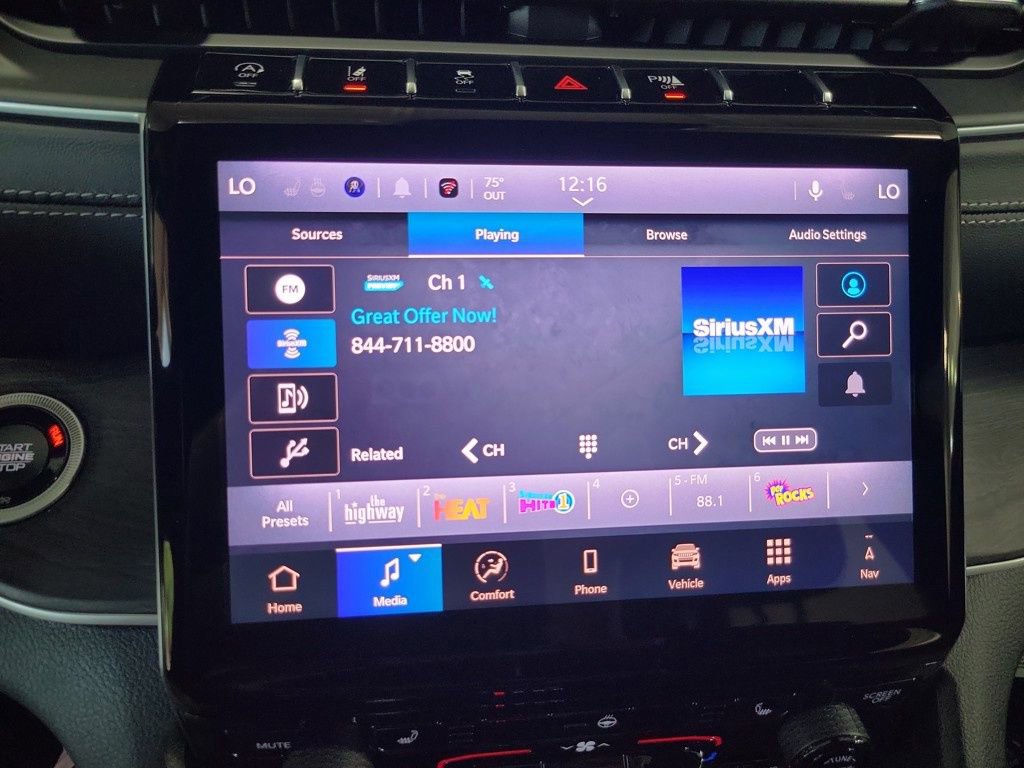 New 2025 Jeep Grand Cherokee Limited image 22