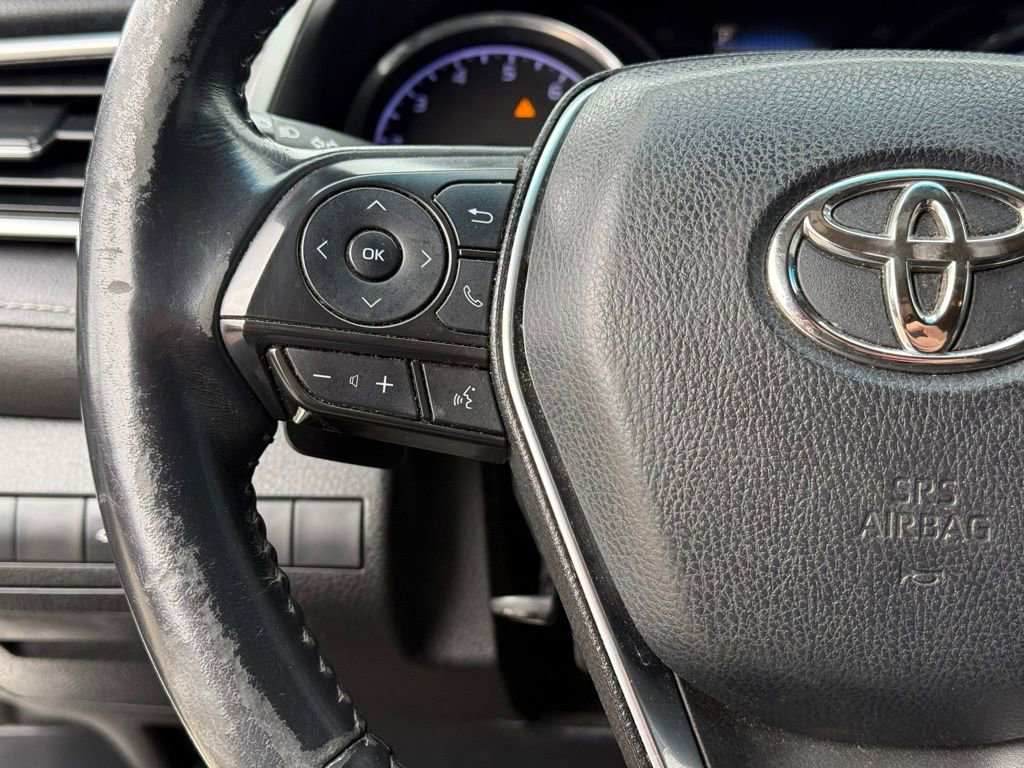 Used 2018 Toyota Camry SE image 15