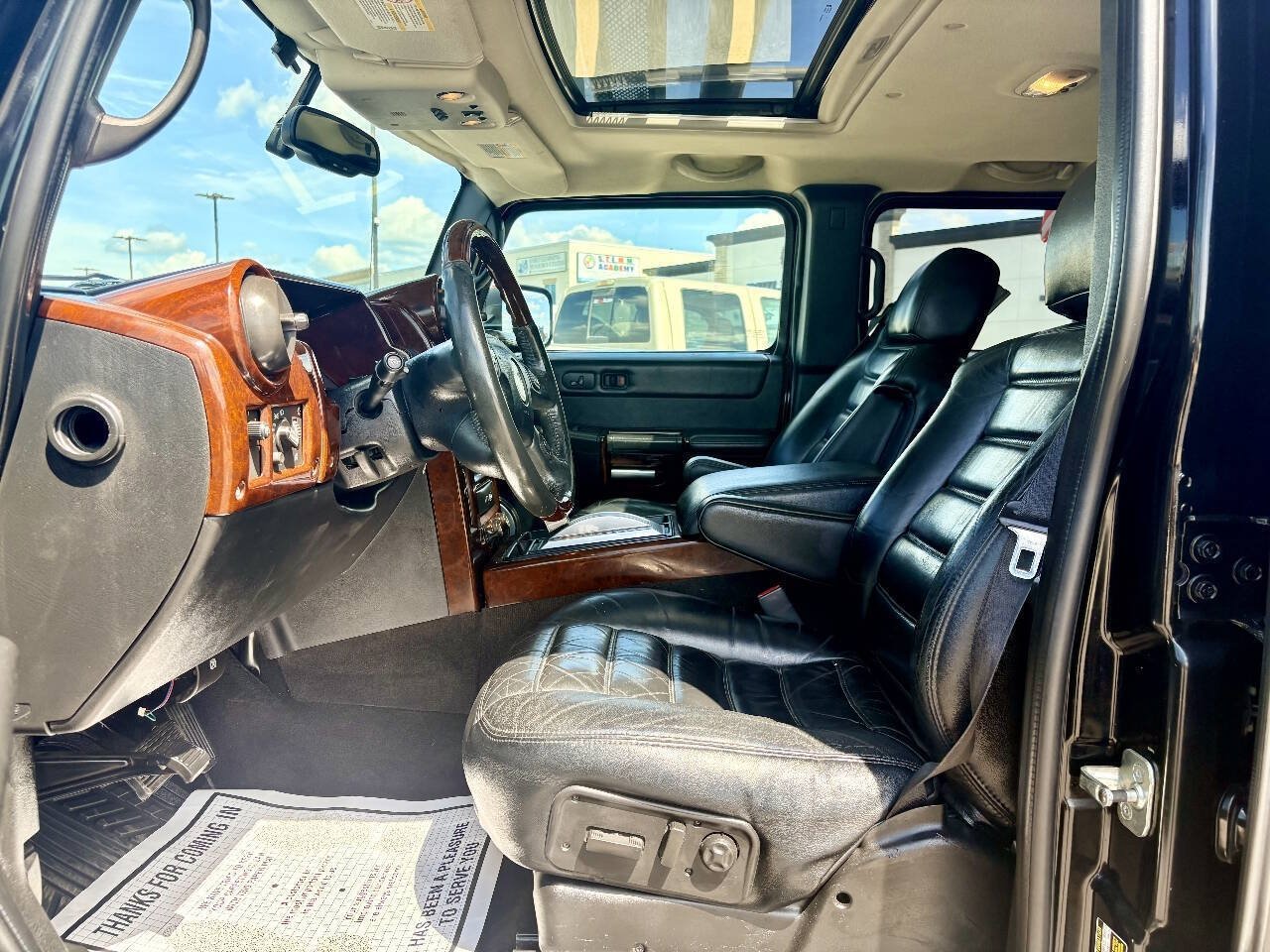 Used 2005 HUMMER H2 w/ Preferred Equipment Group AWD/4WD image 10