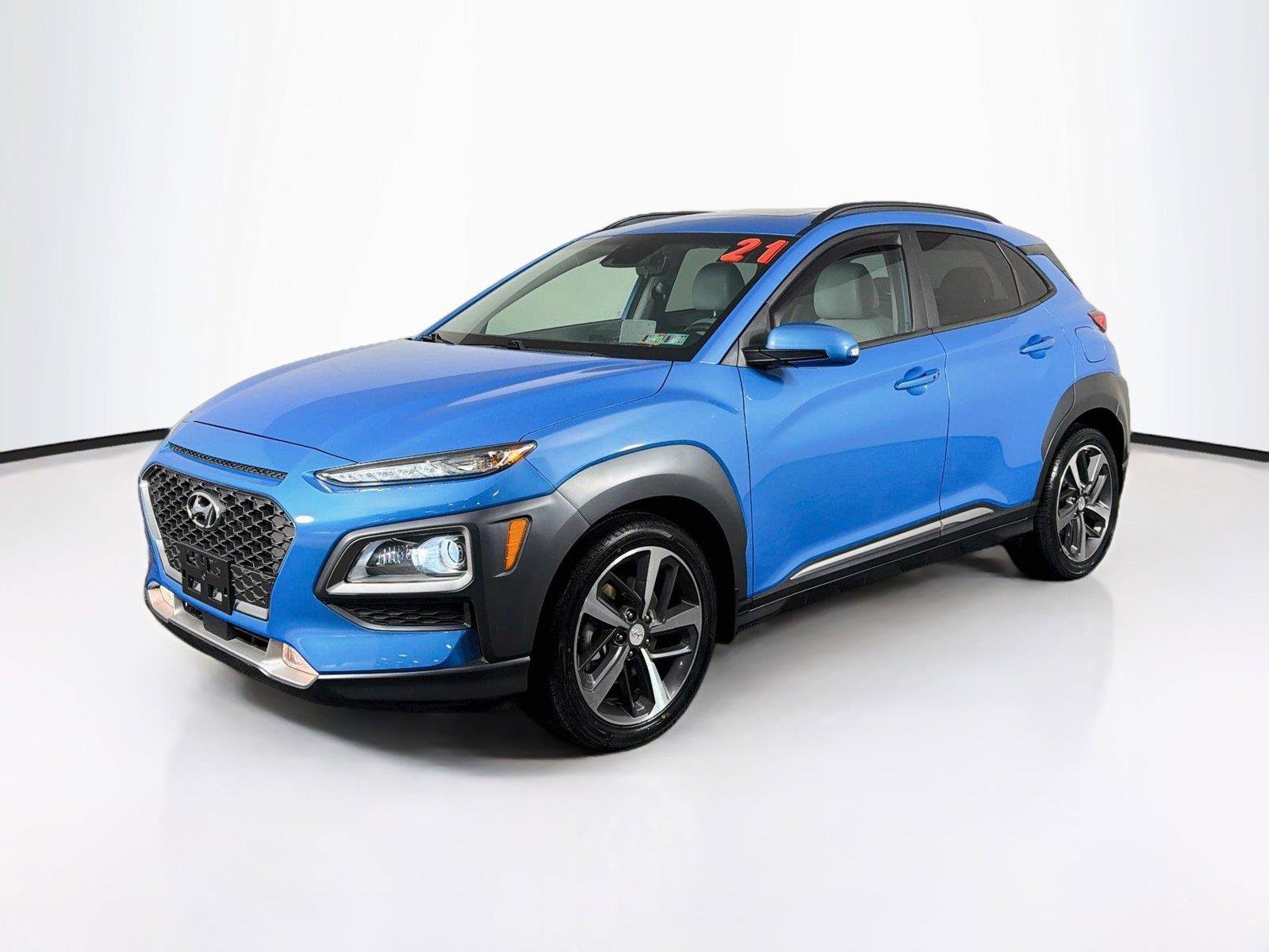 Used 2021 Hyundai Kona Ultimate w/ Cargo Package AWD/4WD image 7