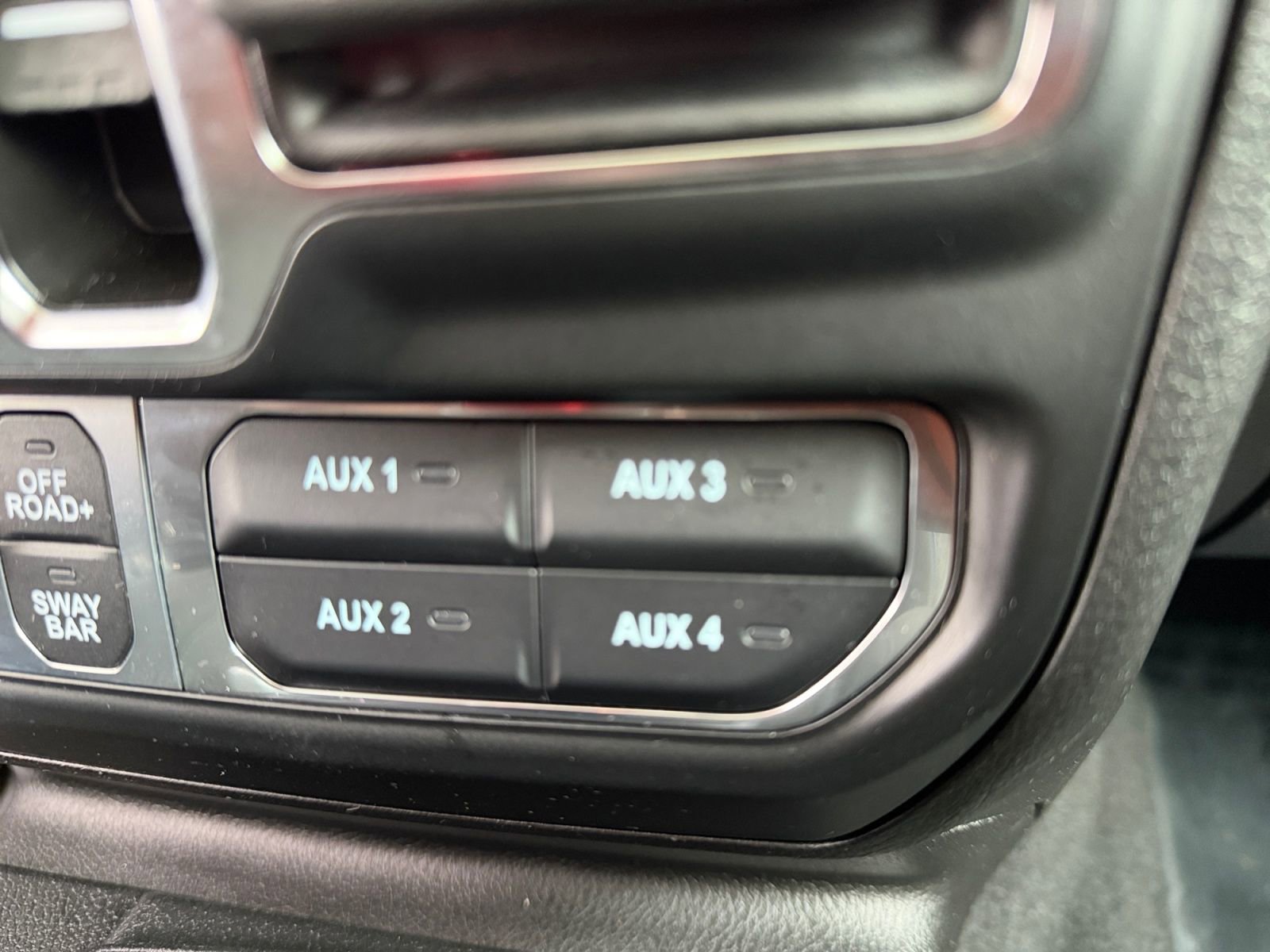 Used 2025 Jeep Wrangler Unlimited Rubicon 4xe w/ Safety Group image 26