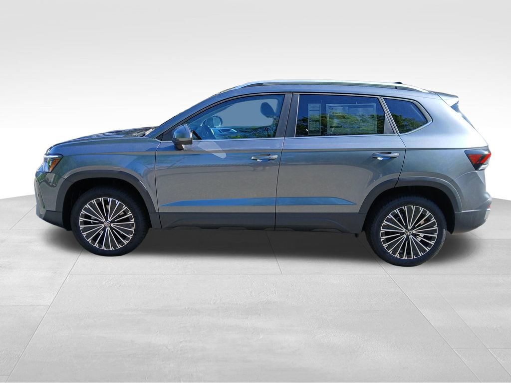 New 2026 Volkswagen Taos SE video 2