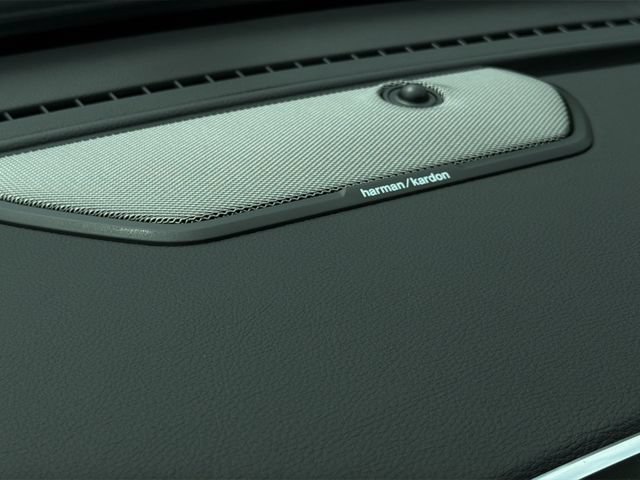 New 2026 RAM 3500 Laramie AWD/4WD image 23