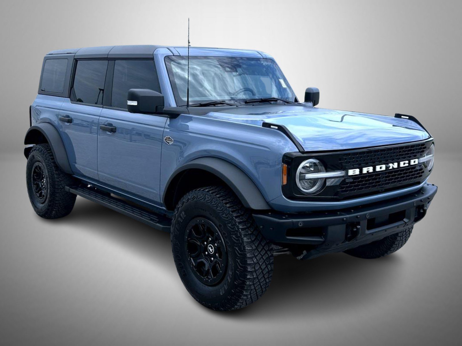 Used 2023 Ford Bronco Wildtrak AWD/4WD image 3