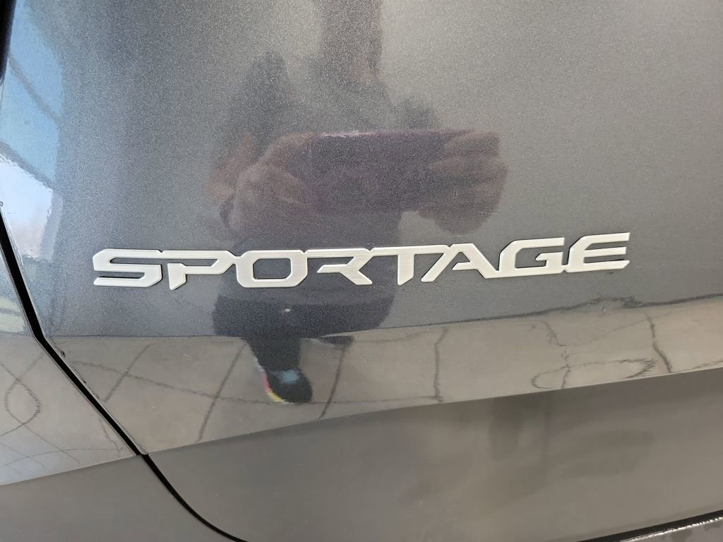 Used 2023 Kia Sportage X-Line w/ X-Line Premium Package image 14
