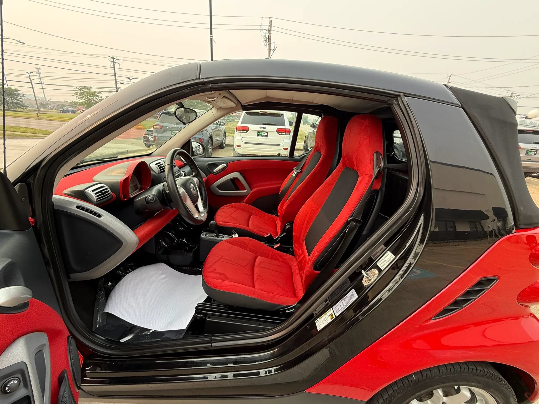 Used 2009 smart fortwo passion RWD image 18