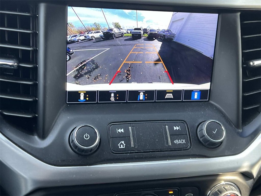 Certified 2023 GMC Acadia SLT w/ Technology Package image 21