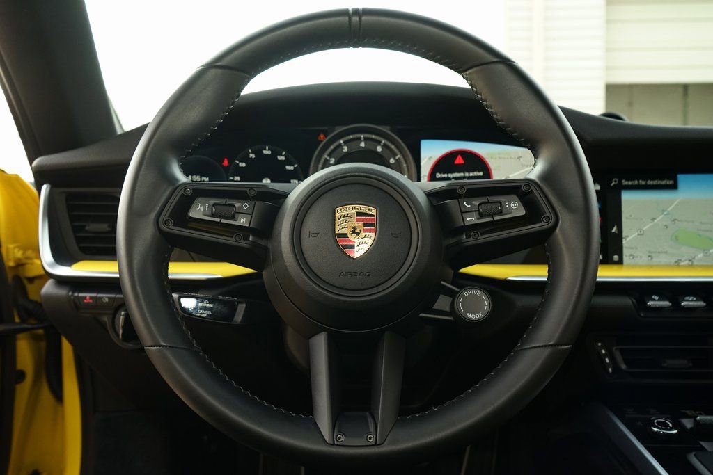 Used 2022 Porsche 911 Carrera S image 16