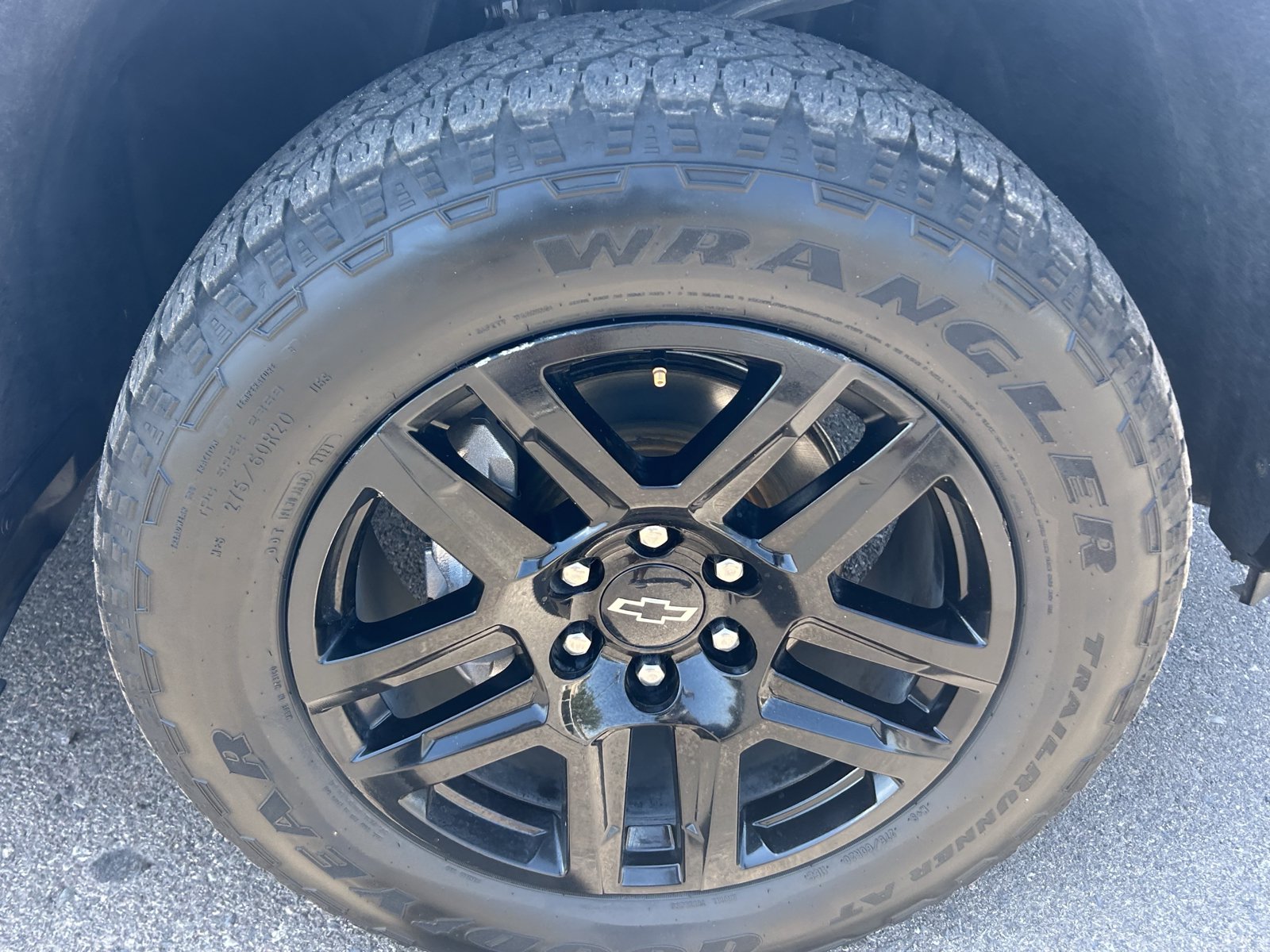 Certified 2023 Chevrolet Silverado 1500 LT Trail Boss AWD/4WD image 9