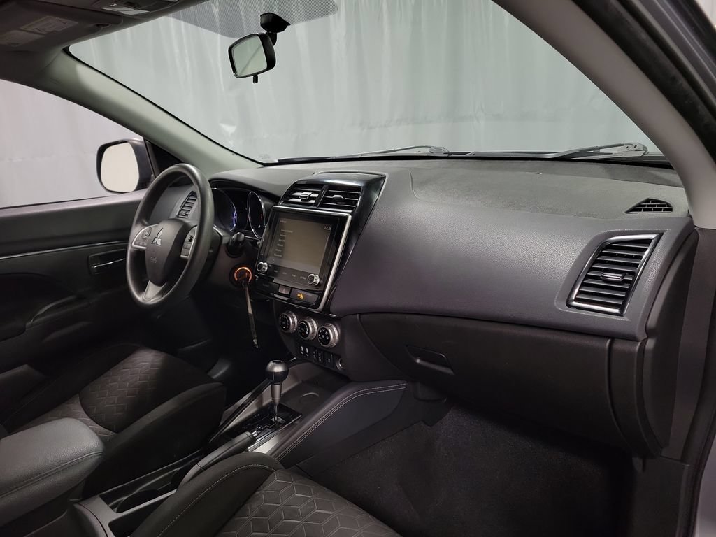 Used 2020 Mitsubishi Outlander Sport ES FWD image 27