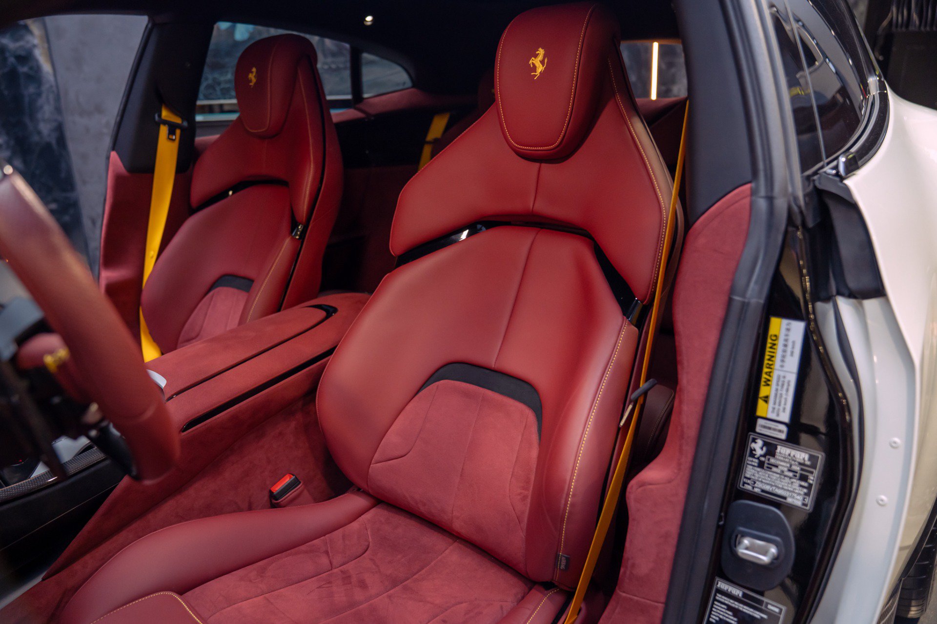 Used 2025 Ferrari Purosangue AWD/4WD image 4