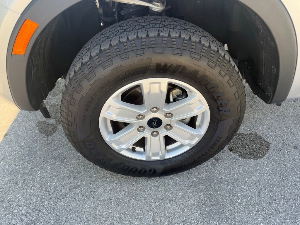 Used 2024 Ford Ranger XL image 32