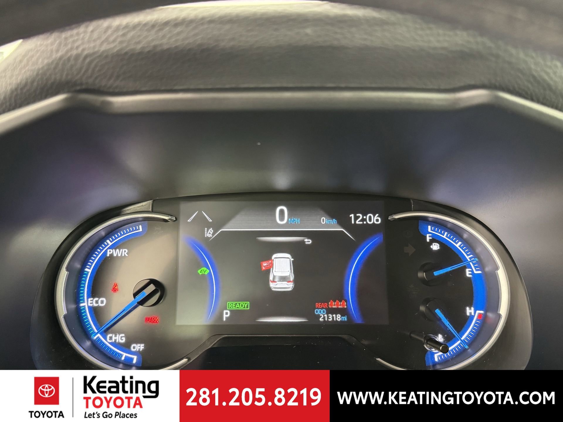 Certified 2025 Toyota RAV4 LE image 26