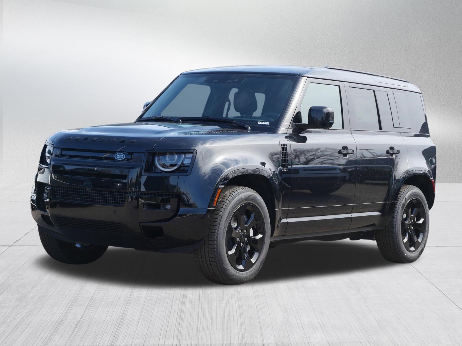New 2026 Land Rover Defender 110 X-Dynamic SE AWD/4WD image 1