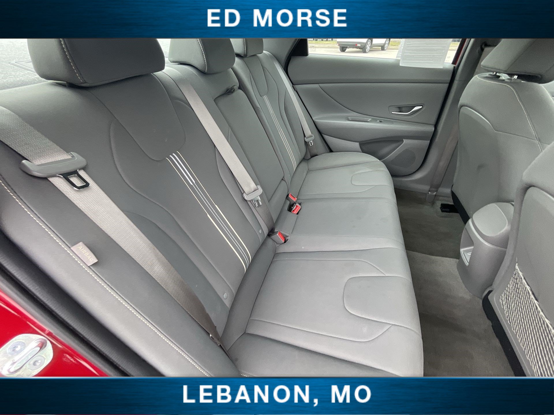Used 2025 Hyundai Elantra SEL FWD image 25