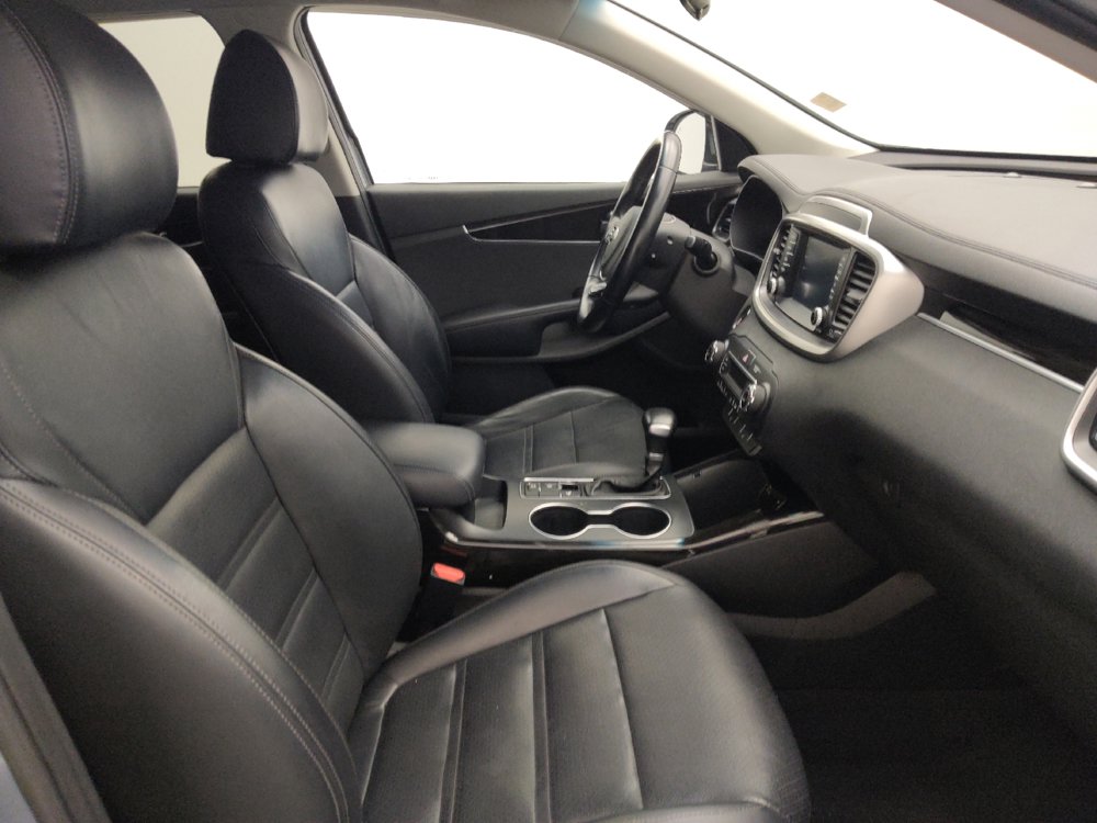 Used 2020 Kia Sorento EX FWD image 21