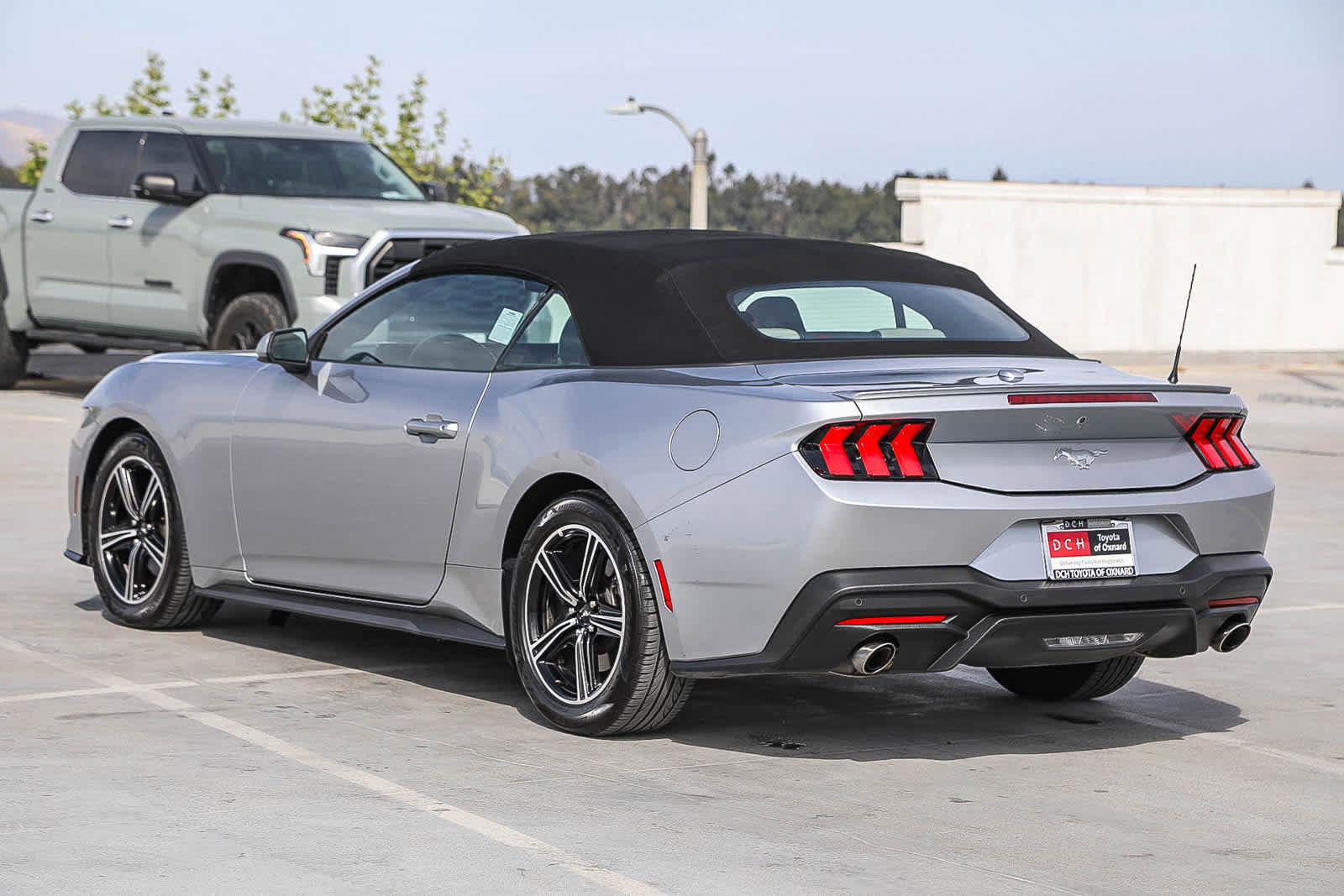 Used 2024 Ford Mustang Premium image 7