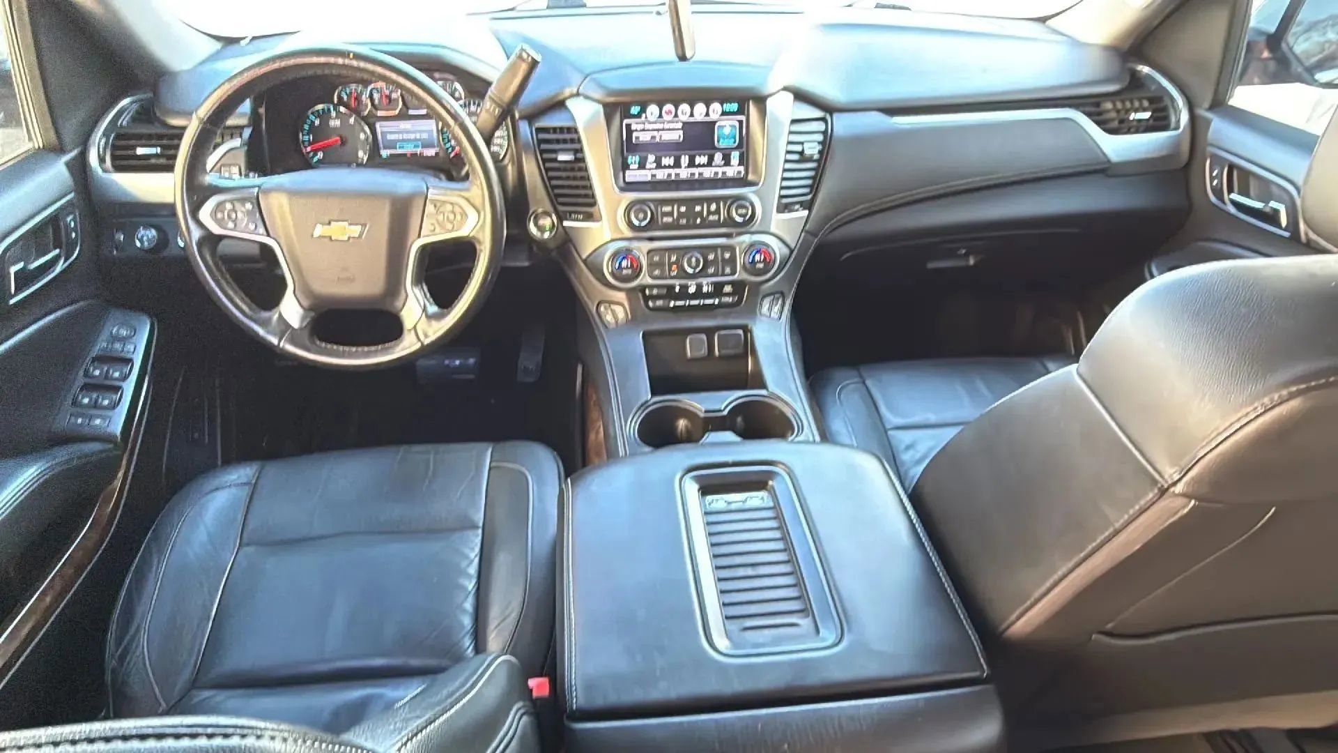 Used 2016 Chevrolet Tahoe LT image 31