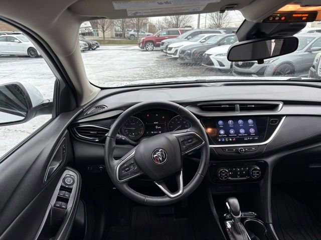 Used 2023 Buick Encore GX Select w/ Safety Package II AWD/4WD image 19