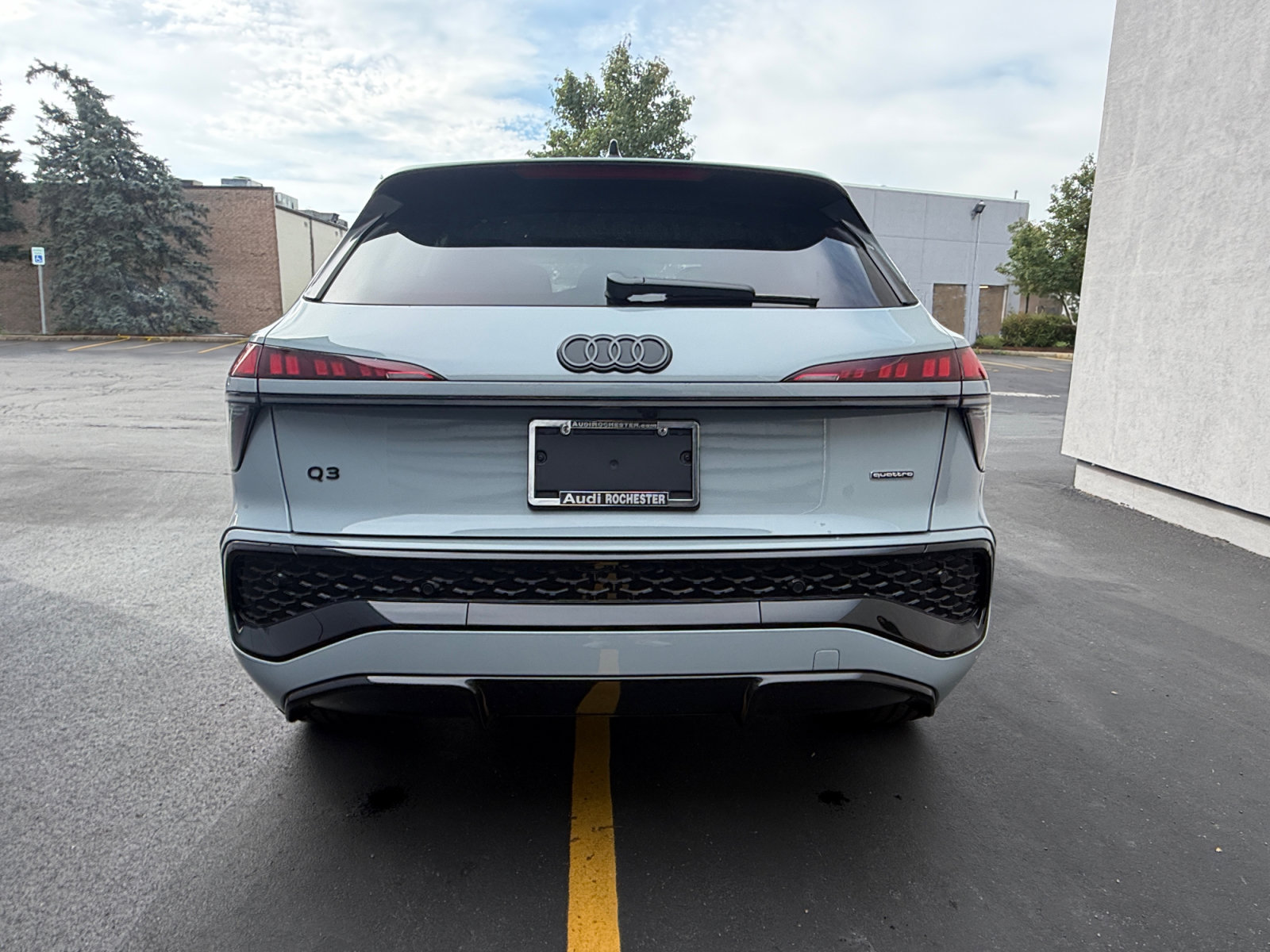 New 2026 Audi Q3 quattro 2.0T AWD/4WD image 11