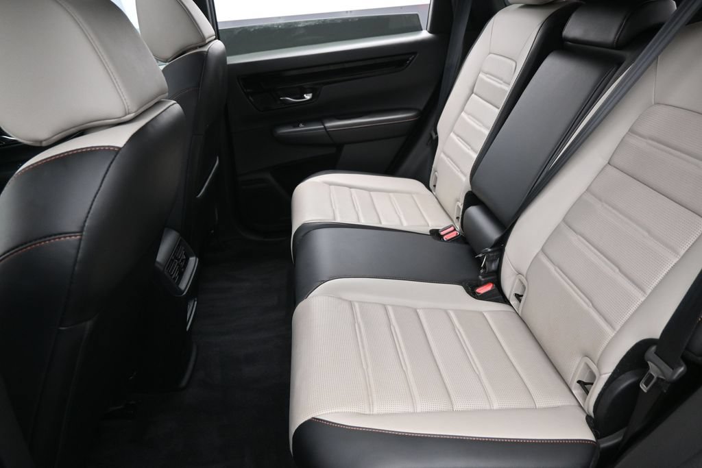 Used 2025 Honda CR-V Sport Touring image 28