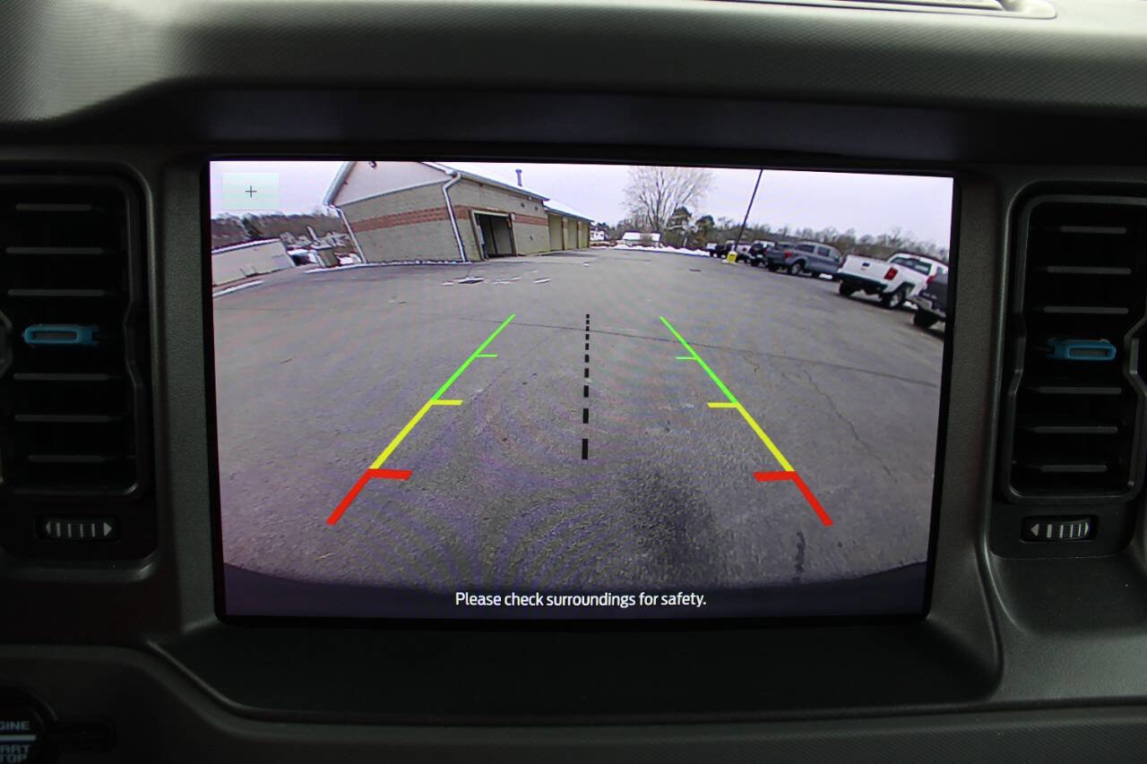 Used 2024 Ford Bronco Black Diamond image 24