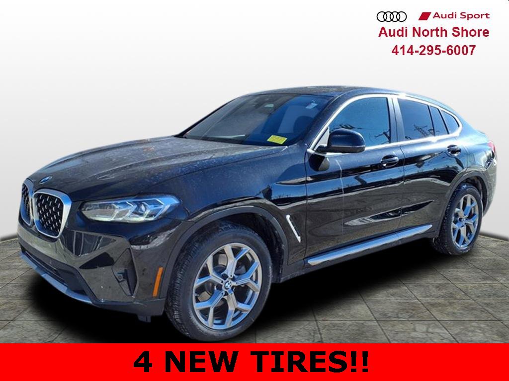 Used 2024 BMW X4 xDrive30i w/ Premium Package image 4