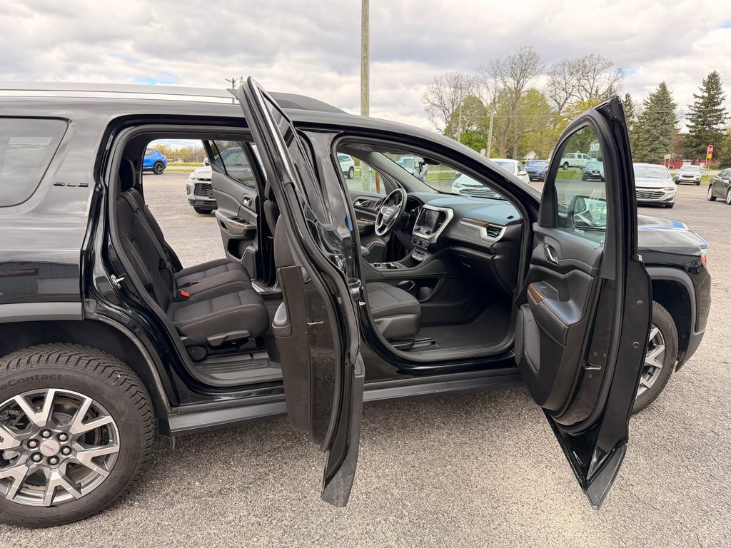 Used 2023 GMC Acadia SLE AWD/4WD image 28