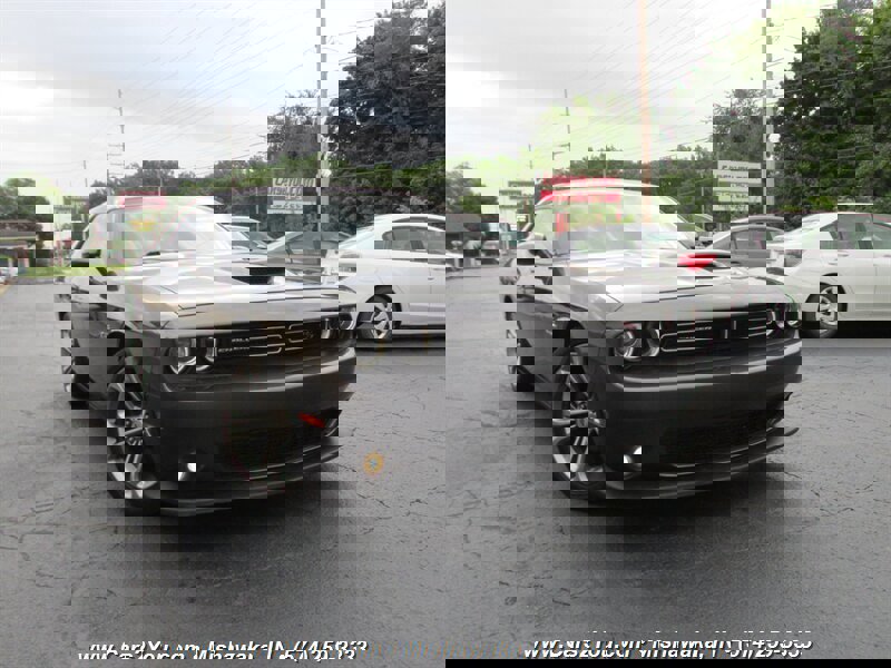 Used 2020 Dodge Challenger R/T image 1