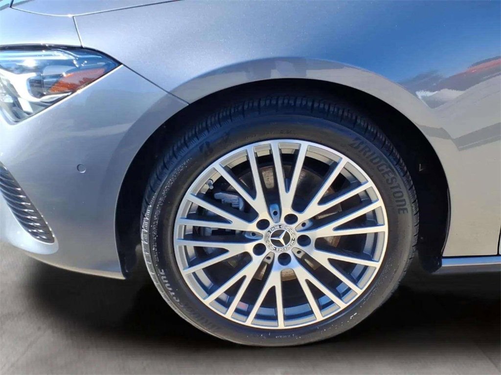 Used 2025 Mercedes-Benz CLA 250 image 20